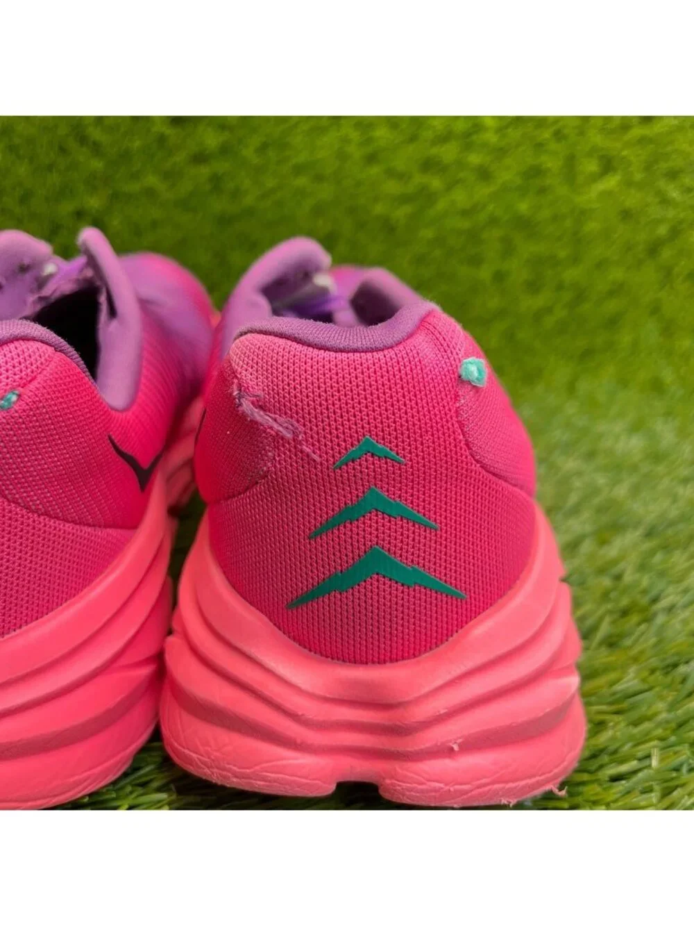 Hoka One One Rincon 3 Womens Size 8.5 Beautyberry Pink Running Shoes Sneakers